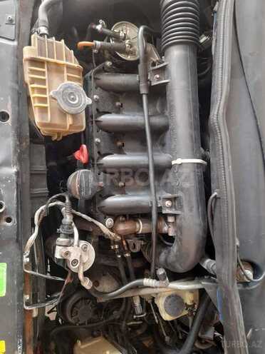 Mercedes Vito 1999, 380,000 km - 2.2 l - Bakı