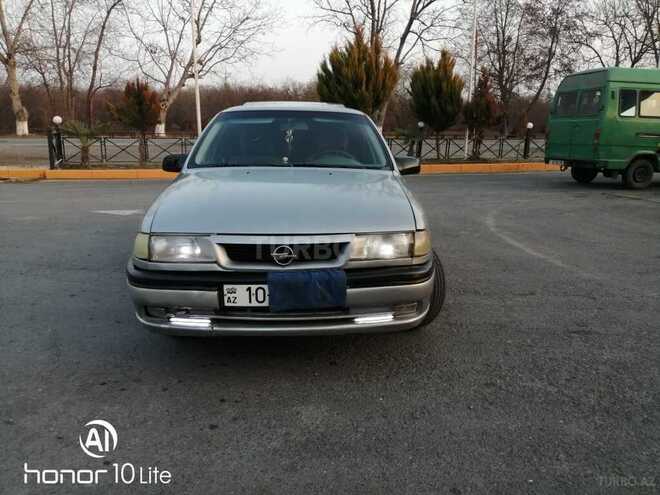 Opel Vectra 1994, 584,644 km - 1.8 l - Zaqatala