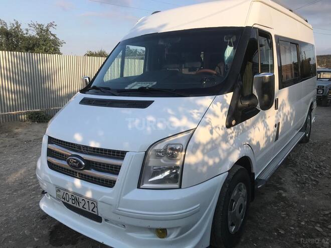 Ford Transit 2012, 250,000 km - 2.4 л - Quba