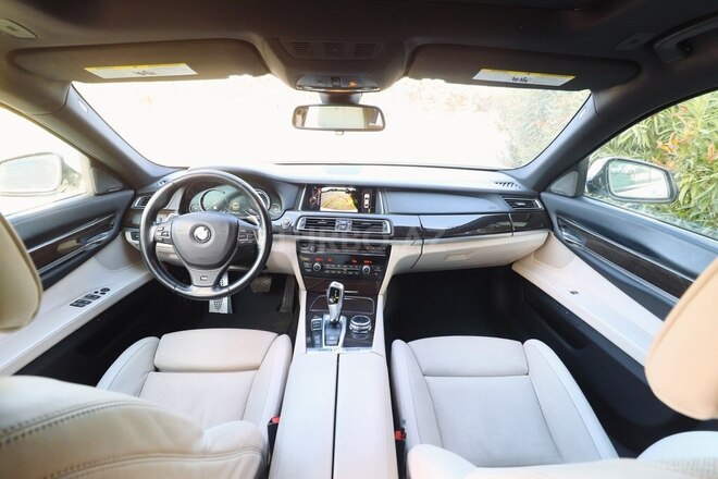 BMW 740 2014, 145,000 km - 3.0 l - Bakı