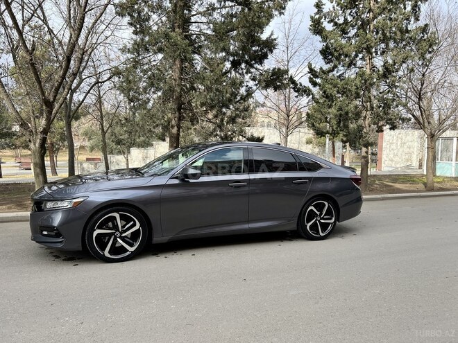 Honda Accord 2018, 125,000 km - 2.0 л - Gəncə