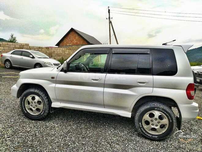 Mitsubishi Pajero io 1999, 296,421 km - 1.8 l - Bakı