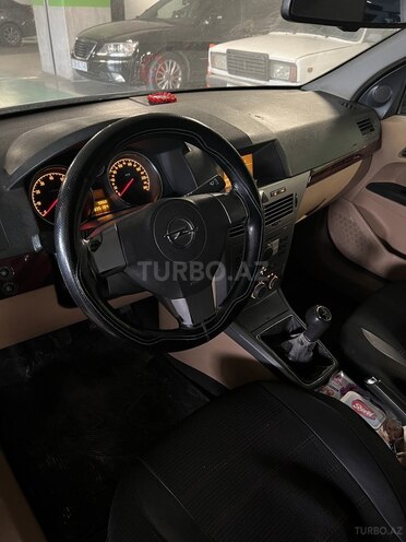 Opel Astra 2005, 285,452 km - 1.6 l - Bakı