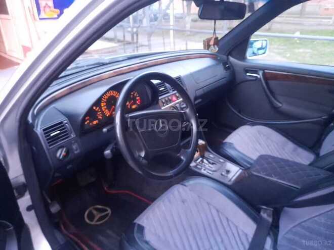 Mercedes C 240 1999, 366,621 km - 2.4 l - Bakı