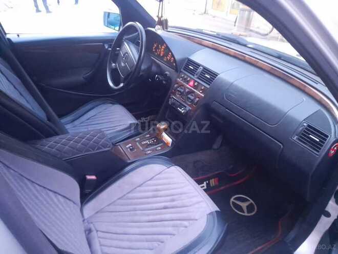 Mercedes C 240 1999, 366,621 km - 2.4 l - Bakı