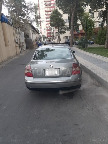 Volkswagen Passat 2001, 240,000 km - 1.8 l - Bakı