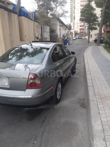 Volkswagen Passat 2001, 240,000 km - 1.8 l - Bakı