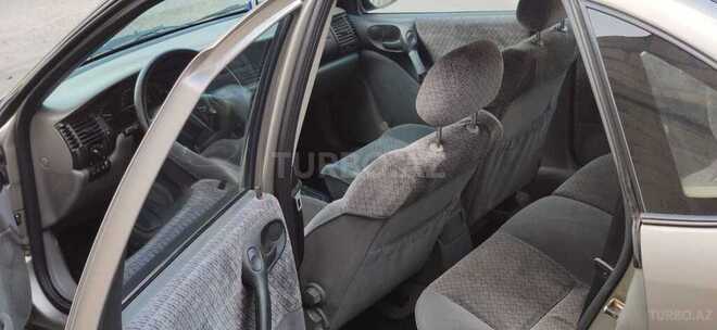 Opel Vectra 1996, 240,000 km - 1.8 l - Zaqatala