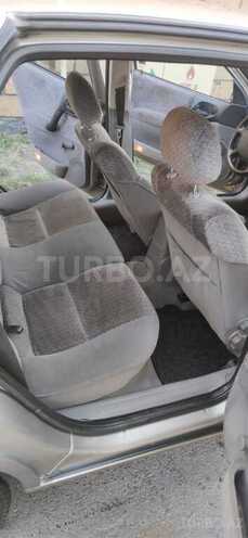 Opel Vectra 1996, 240,000 km - 1.8 l - Zaqatala