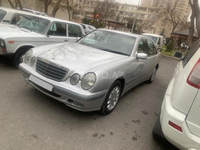 Mercedes E 270 1999, 290,000 km - 2.7 л - Bakı