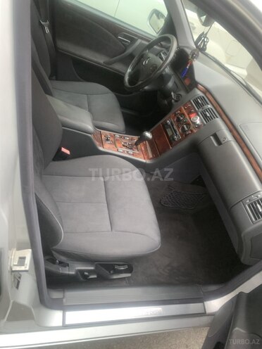 Mercedes E 270 1999, 290,000 km - 2.7 л - Bakı