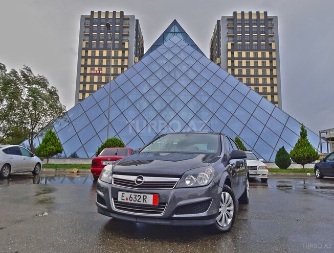 Opel Astra 2009, 115,700 km - 1.4 l - Bakı