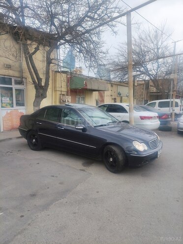 Mercedes C 200 2001, 485,000 km - 2.0 l - Bakı