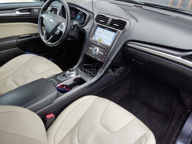Ford Fusion 2017, 44,000 km - 2.0 л - Bakı