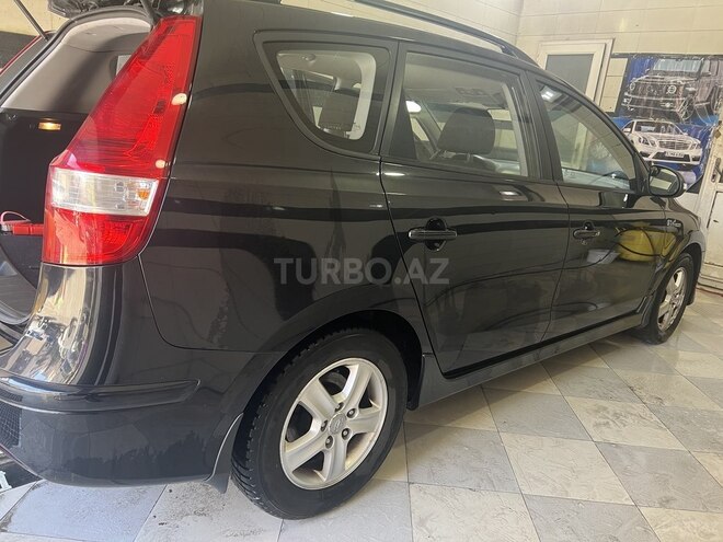 Hyundai i30 2011, 222,000 km - 1.6 l - Bakı