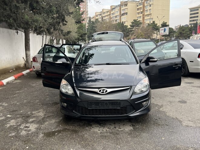 Hyundai i30 2011, 222,000 km - 1.6 l - Bakı