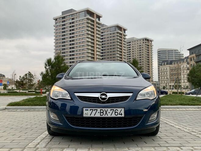 Opel Astra 2011, 239,920 km - 1.3 l - Bakı