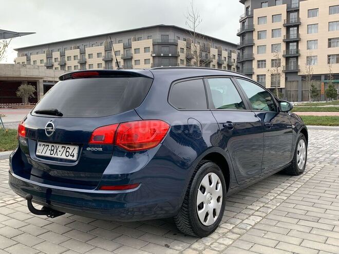 Opel Astra 2011, 239,920 km - 1.3 l - Bakı