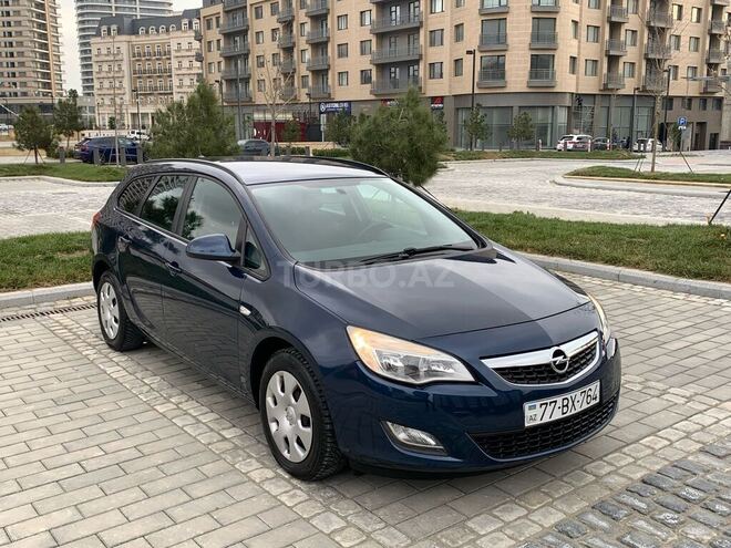 Opel Astra 2011, 239,920 km - 1.3 l - Bakı