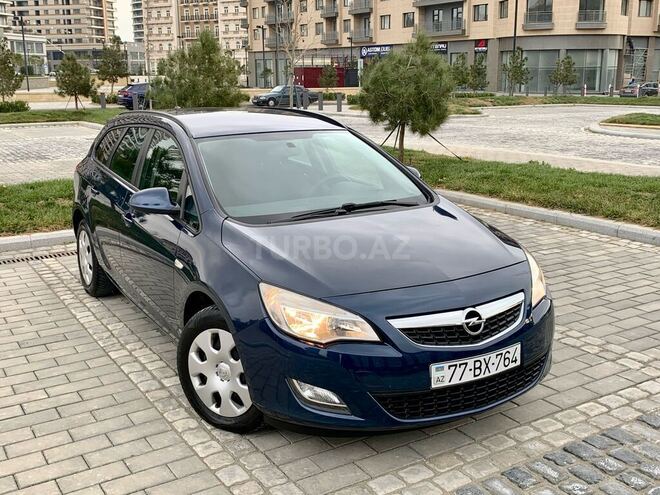 Opel Astra 2011, 239,920 km - 1.3 l - Bakı