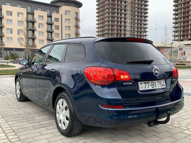 Opel Astra 2011, 239,920 km - 1.3 l - Bakı