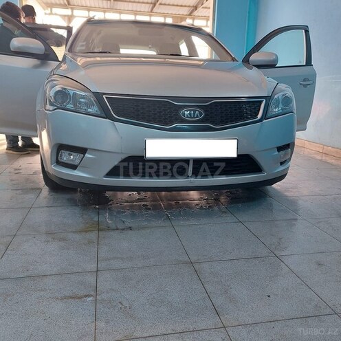 Kia Ceed 2009, 205,000 km - 1.6 л - Bakı