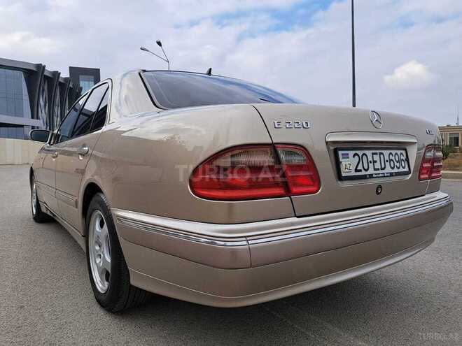 Mercedes E 220 2000, 28,700 km - 2.2 л - Balakən