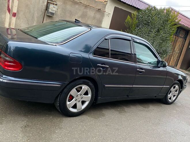 Mercedes E 270 1999, 490,000 km - 2.7 l - Bakı