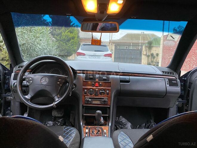 Mercedes E 270 1999, 490,000 km - 2.7 l - Bakı