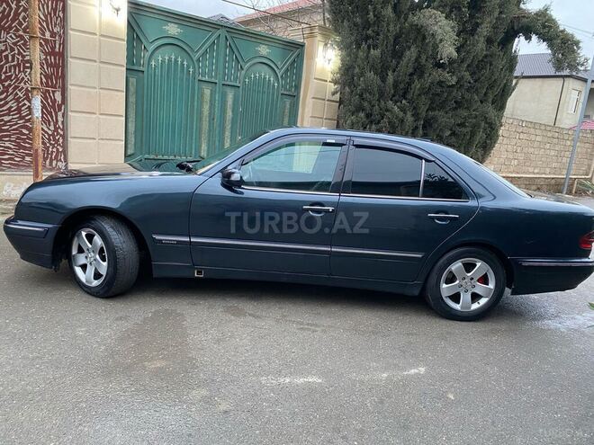 Mercedes E 270 1999, 490,000 km - 2.7 l - Bakı