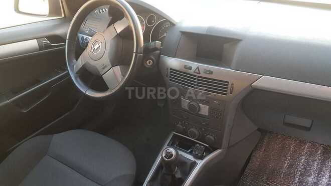 Opel Astra 2006, 177,000 km - 1.4 l - Lənkəran
