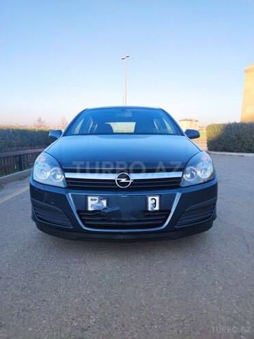 Opel Astra 2005, 166,000 km - 1.4 l - Bakı