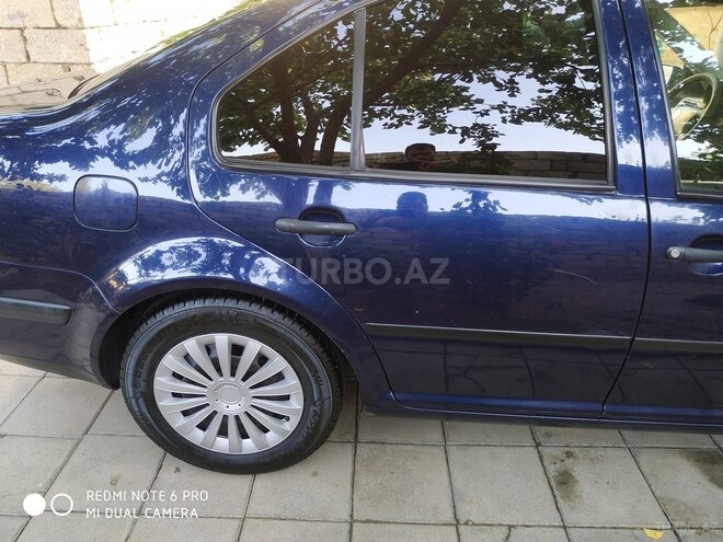 Volkswagen Bora 1999, 375,000 km - 1.6 l - Şirvan