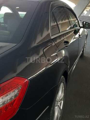 Mercedes E 220 2010, 259,000 km - 2.2 l - Bakı