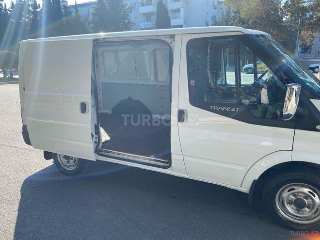 Ford Transit 2011, 178,000 km - 2.2 л - Bakı