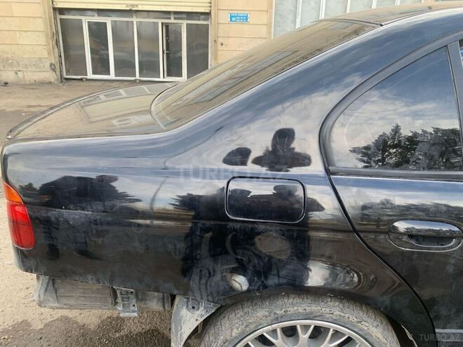BMW 540 2000, 200,000 km - 4.4 l - Bakı