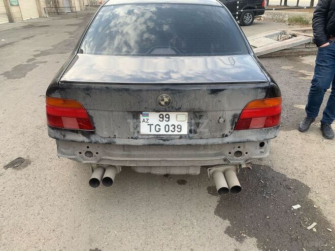 BMW 540 2000, 200,000 km - 4.4 l - Bakı