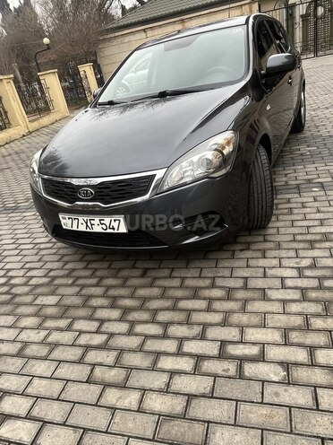 Kia Ceed 2010, 177,000 km - 1.4 l - Bakı