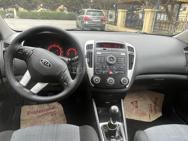 Kia Ceed 2010, 177,000 km - 1.4 l - Bakı