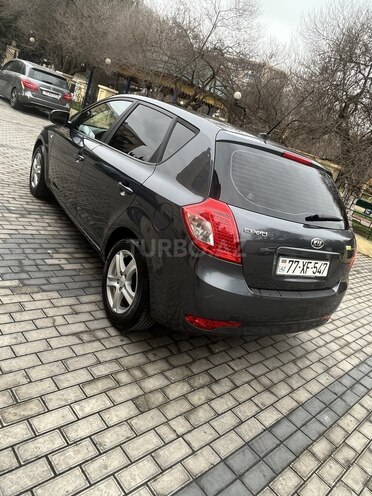 Kia Ceed 2010, 177,000 km - 1.4 l - Bakı