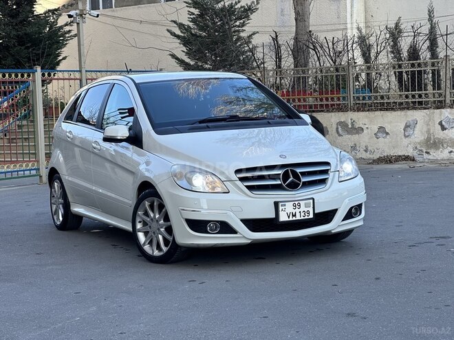 Mercedes B 170 2008, 87,000 km - 1.7 l - Bakı