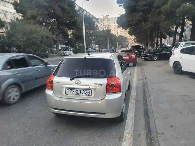 Toyota Corolla 2005, 205,000 km - 1.4 l - Bakı