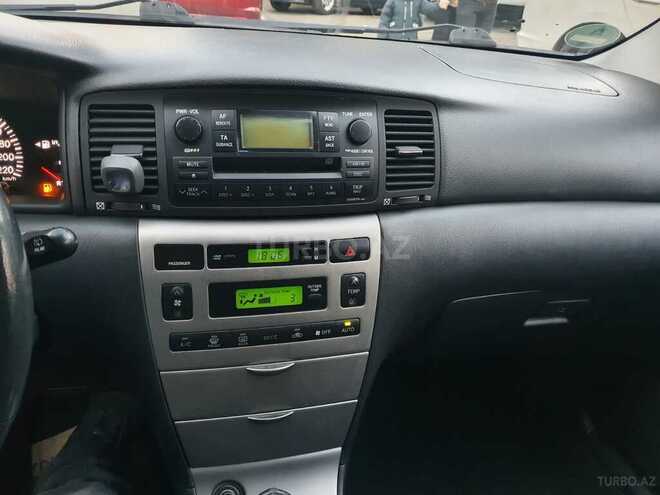 Toyota Corolla 2005, 205,000 km - 1.4 l - Bakı