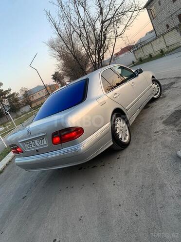 Mercedes E 270 2000, 500,000 km - 2.7 л - Xaçmaz