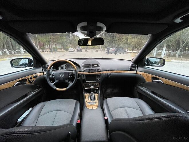 Mercedes E 280 2007, 279,000 km - 2.8 л - Sumqayıt