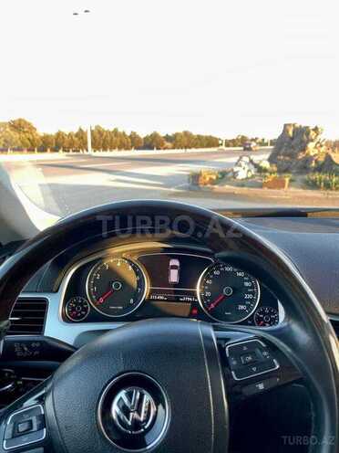 Volkswagen Touareg 2012, 215,000 km - 3.6 l - Bakı