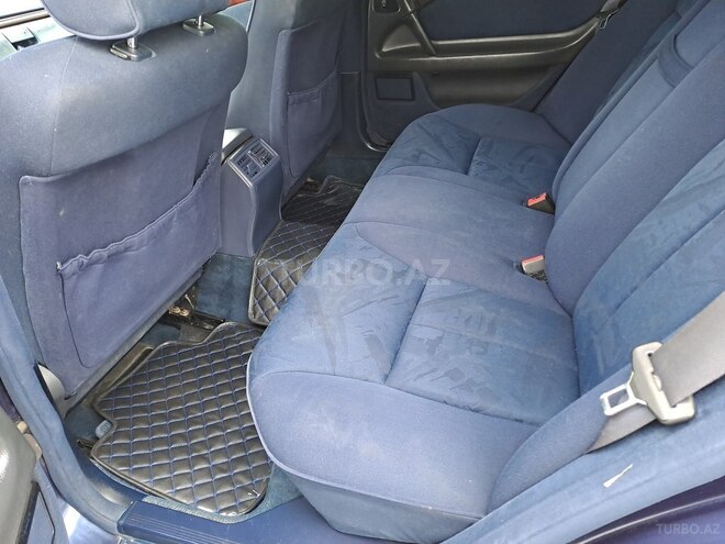 Mercedes E 240 1998, 110,332 km - 2.4 l - Sumqayıt
