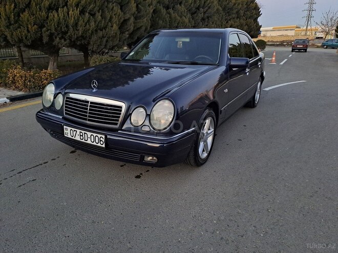 Mercedes E 240 1998, 110,332 km - 2.4 l - Sumqayıt