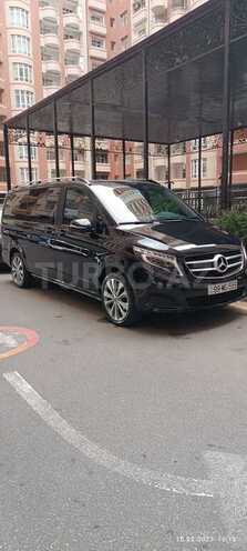 Mercedes V 220 2014, 221,000 km - 2.1 l - Bakı