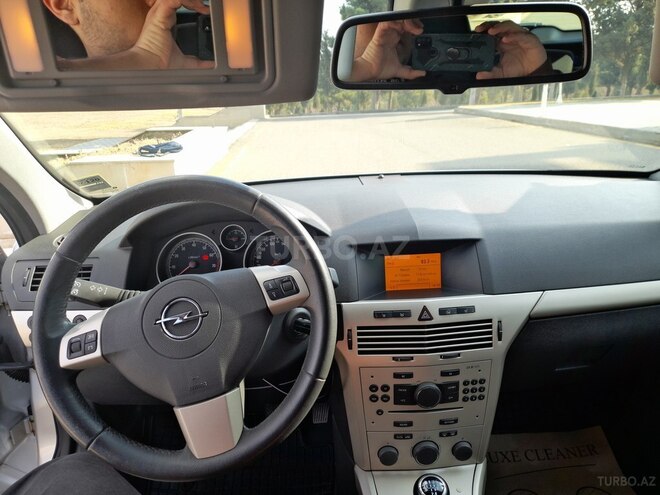 Opel Astra 2007, 239,250 km - 1.4 л - Gəncə